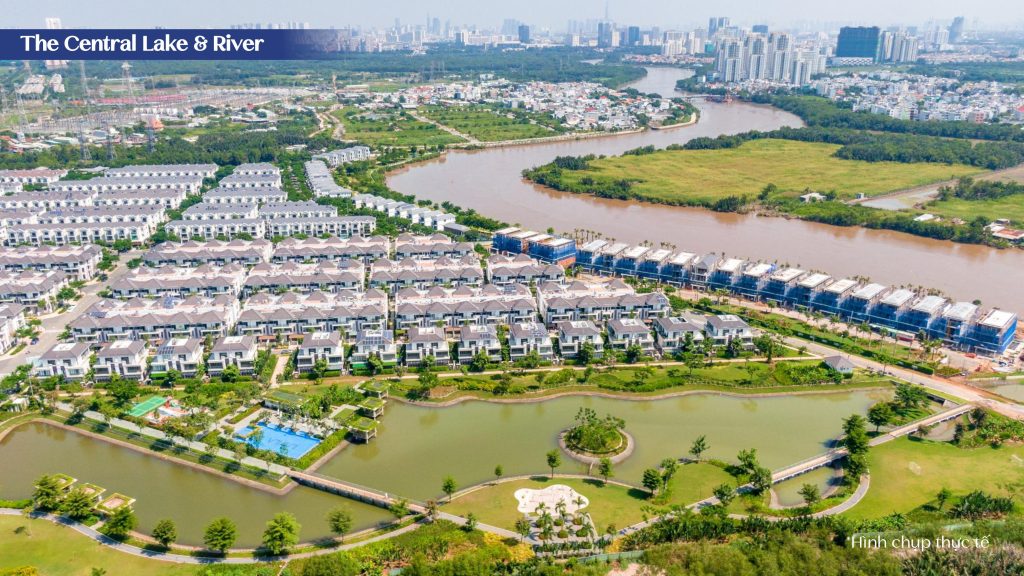 Lavila Township được bao quanh bởi dòng sông xanh mát